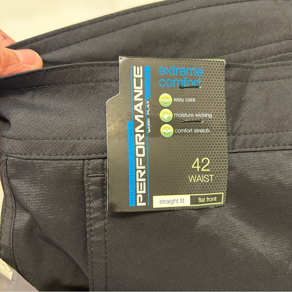Roundtree & Yorke Mens Casual‎ Shorts 42  Black Flat Front Stretch Chino NWT New - Picture 6 of 9